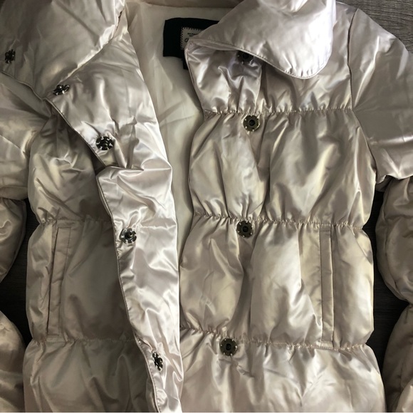 Old Navy Ivory Satin Down Feather Puffer Jacket - Picture 3 of 8